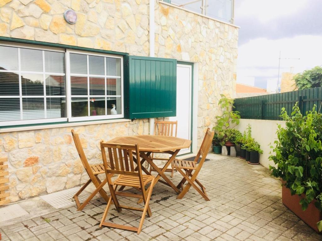 Homestay Avo Bolachas 10 Nazare